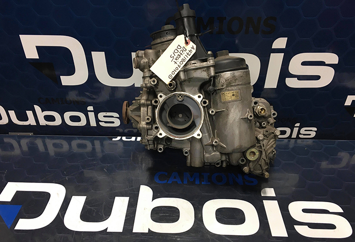 Oil coolant module